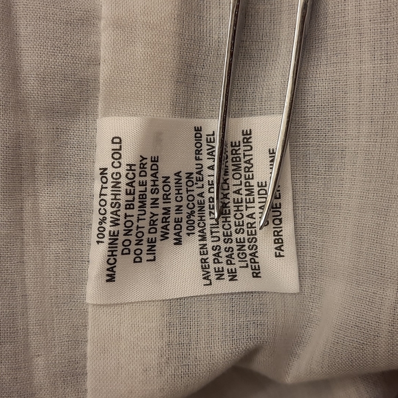 NWT, Trina Turk Santa Barbara Chambray Dress - Picture 14 of 14